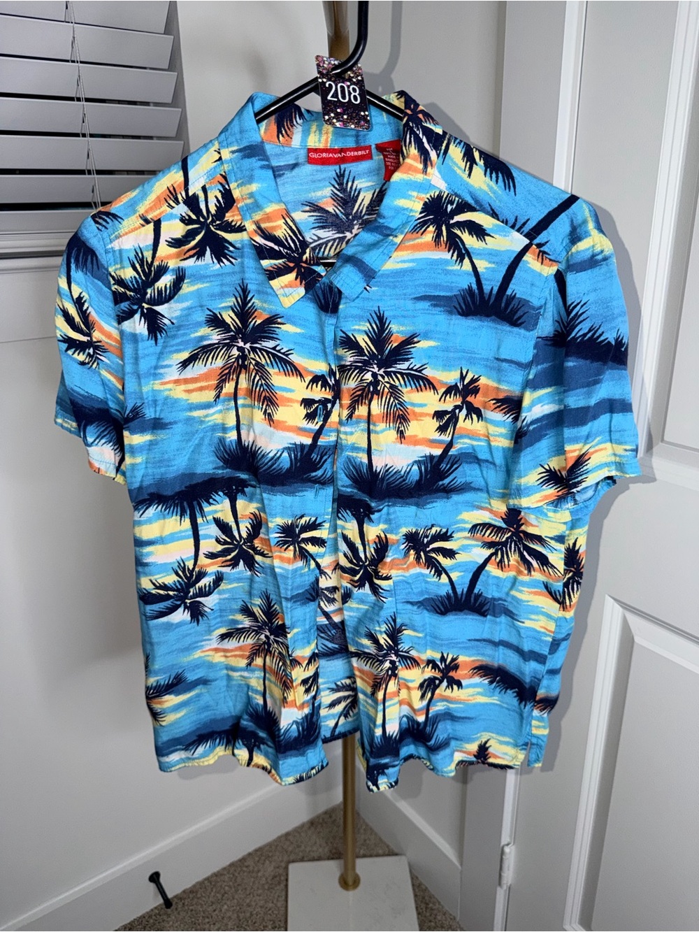 208. Gloria Vanderbilt Hawaiian Shirt